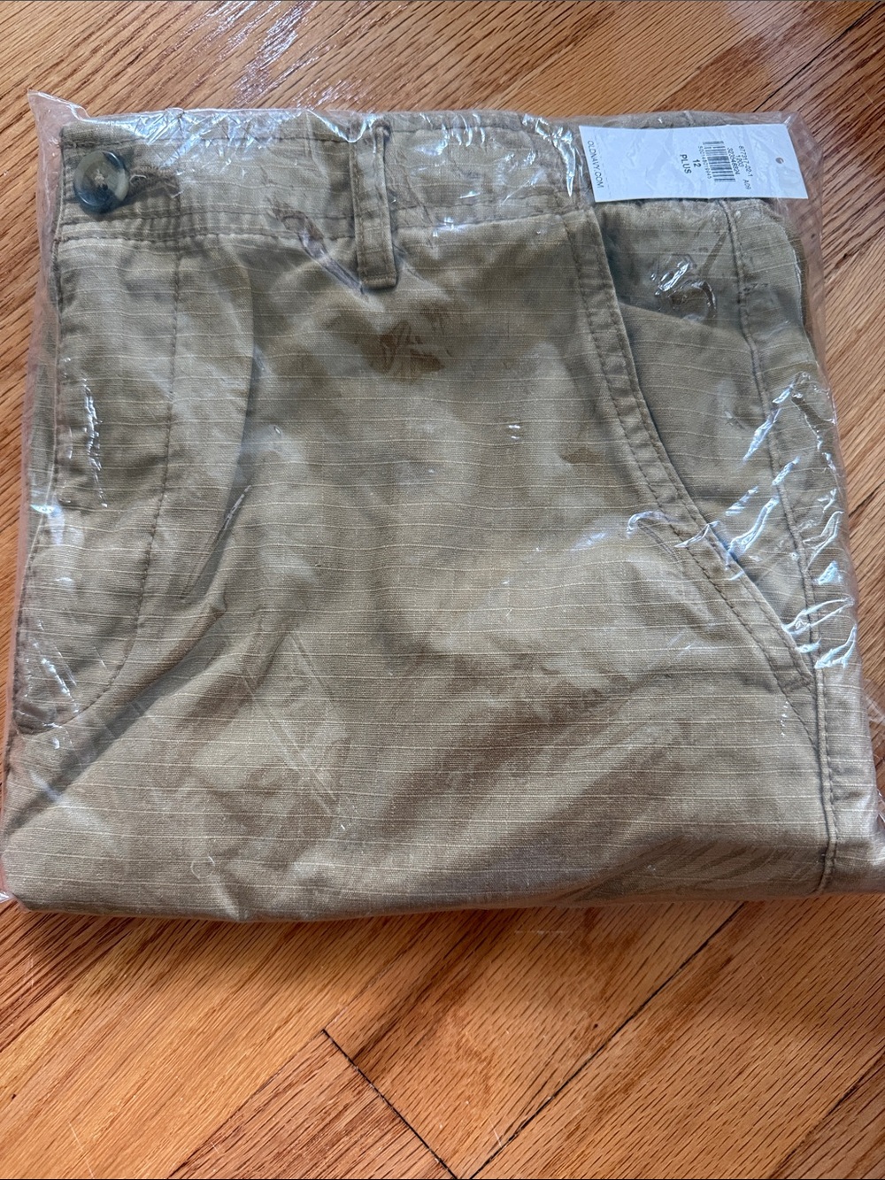 Old Navy Boys Doe a Deer Knee- Length Cargo Shorts- size 12 Plus NWT